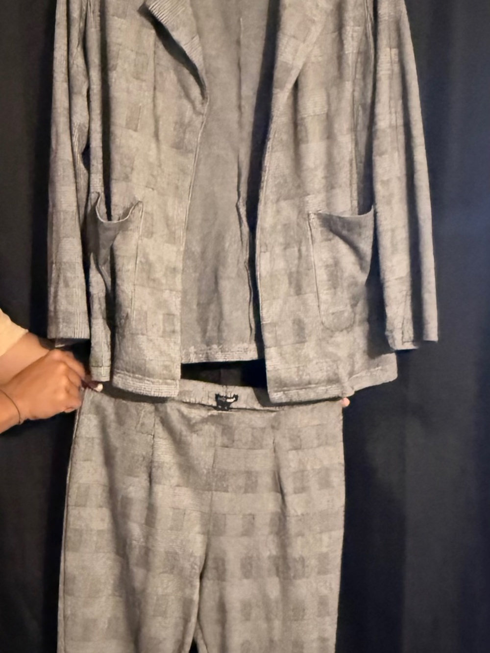 Business casual pant suit
